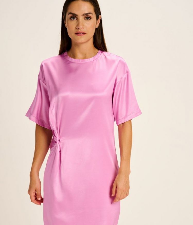 SATIN ACETAAT SOFT BERRY