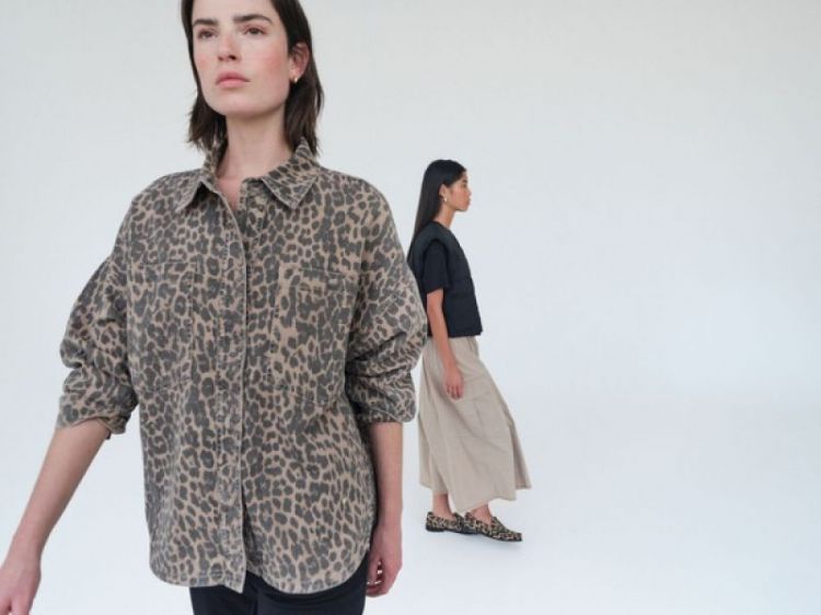 PRINTED VEST BLOUSE LEOPARD PRINT