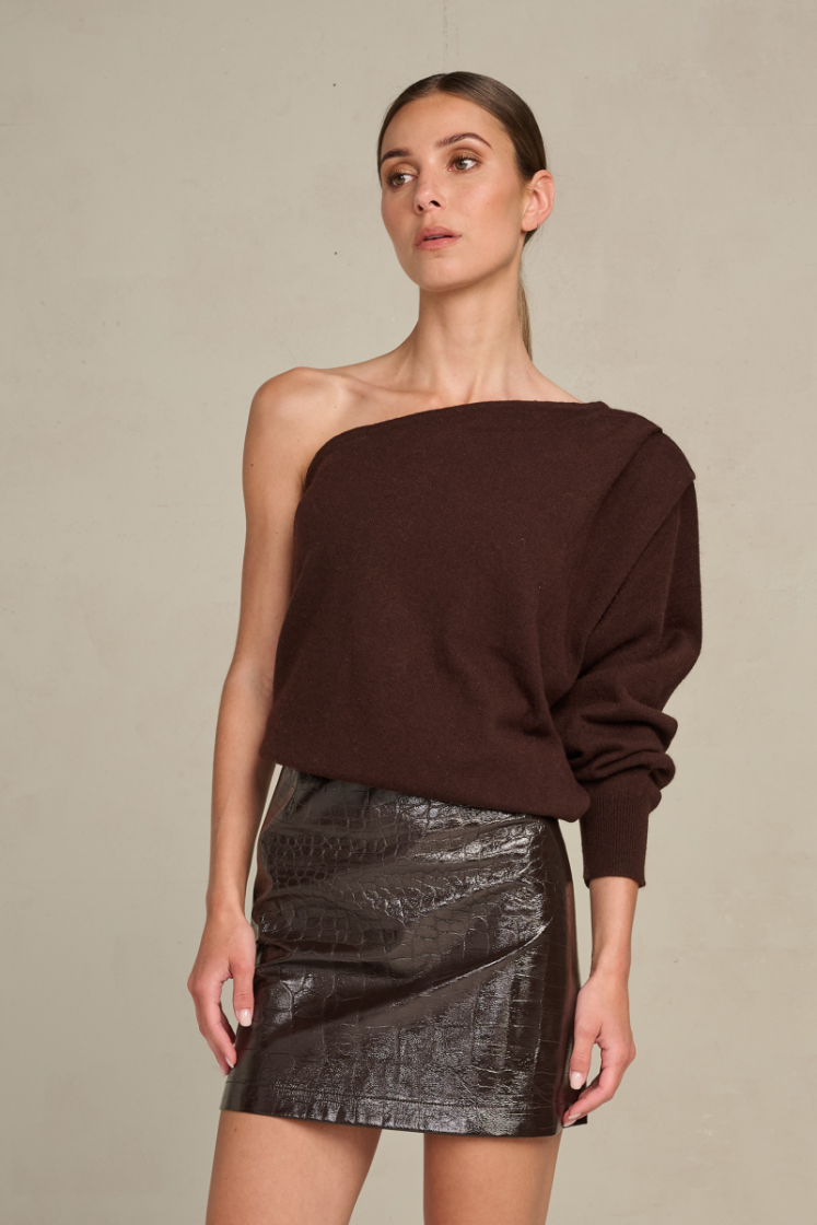 ONE SHOULDER CHOCOLAT