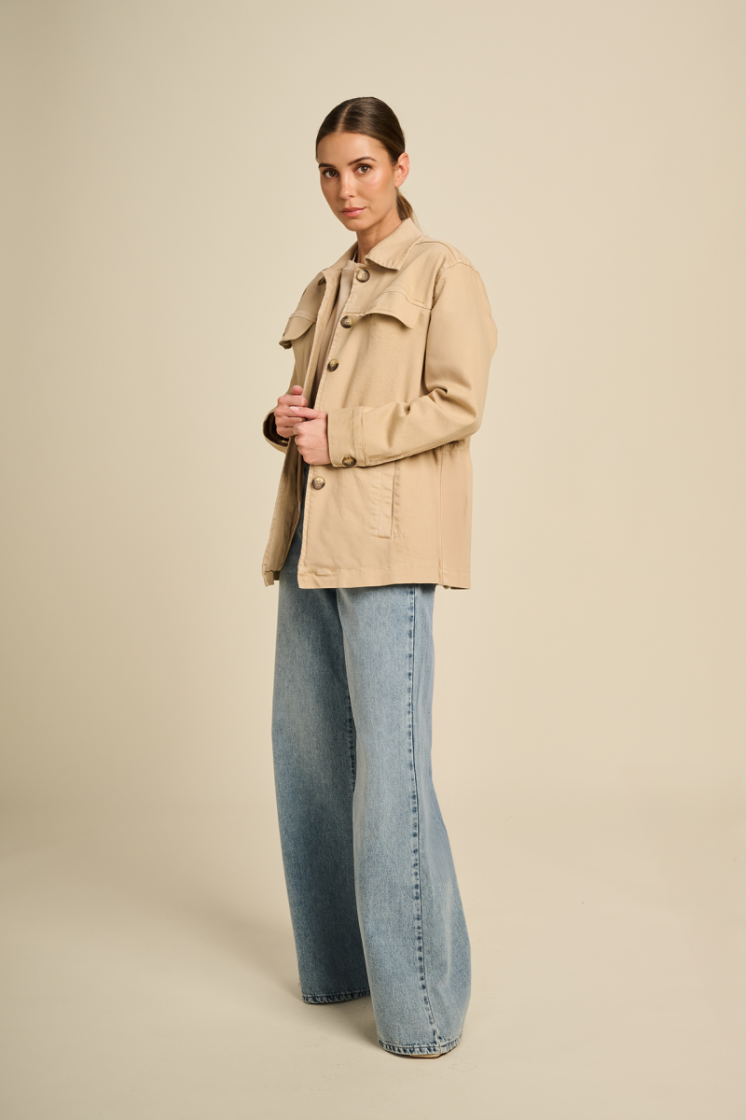 CARGO BEIGE