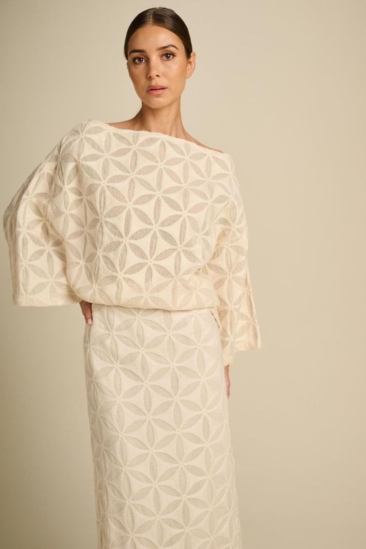 ECHO LACE IVORY