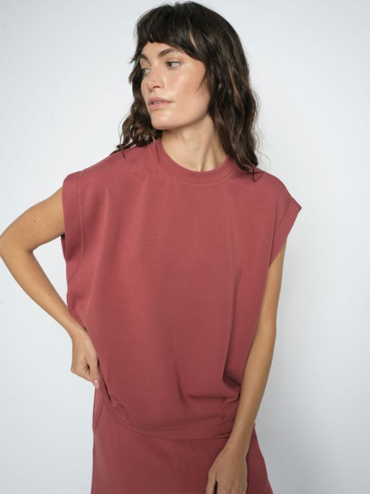 HS26 272 COWHIDE