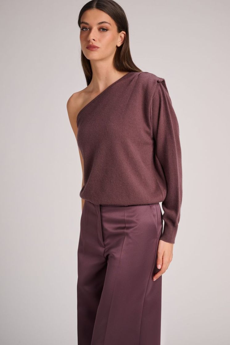 HEAVY SATIN GRAPE